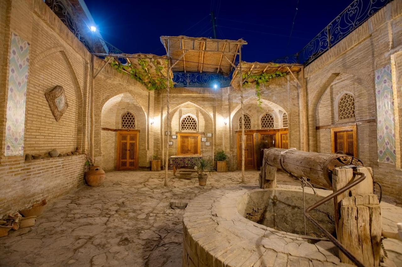 Karavansaray Khurjin Old Бухара Екстериор снимка